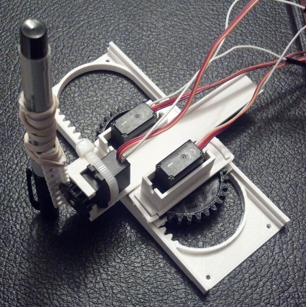 Pen secured to Z axis with rubber band