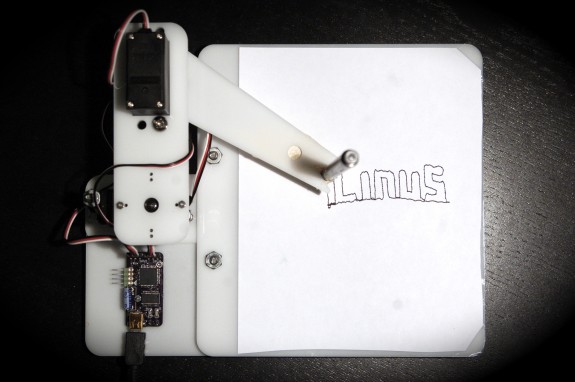 Linus the Artistic Robot